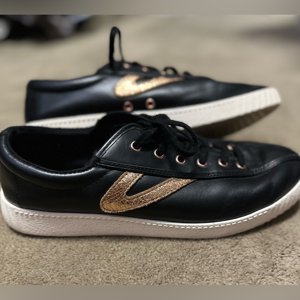 TRETORN LEATHER SNEAKERS